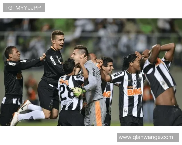 解放者杯激战克鲁塞罗对决拉腊体育全场精彩瞬间回顾