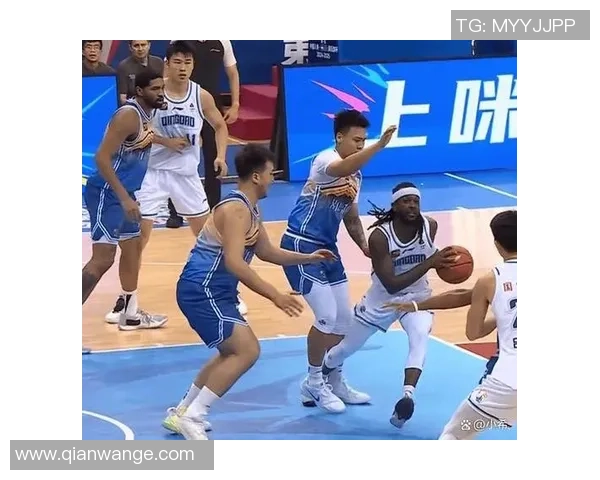 青岛队与浙江队CBA对决精彩回顾十二月二十九日赛场激战全记录