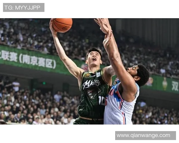 上海vs同曦前瞻：张镇麟PK郭昊文天分对决 古德温状况炽热冲2连胜